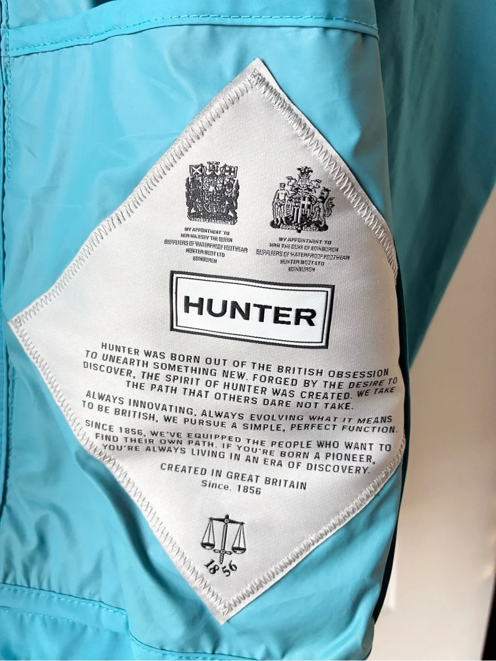 Hunter Men’s Lightweight Rain Ready Windbreaker Jacket Light Blue Aqua Size L